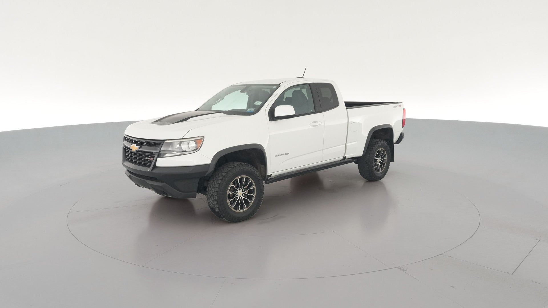 2018 Chevrolet Colorado Extended Cab vehicle photo