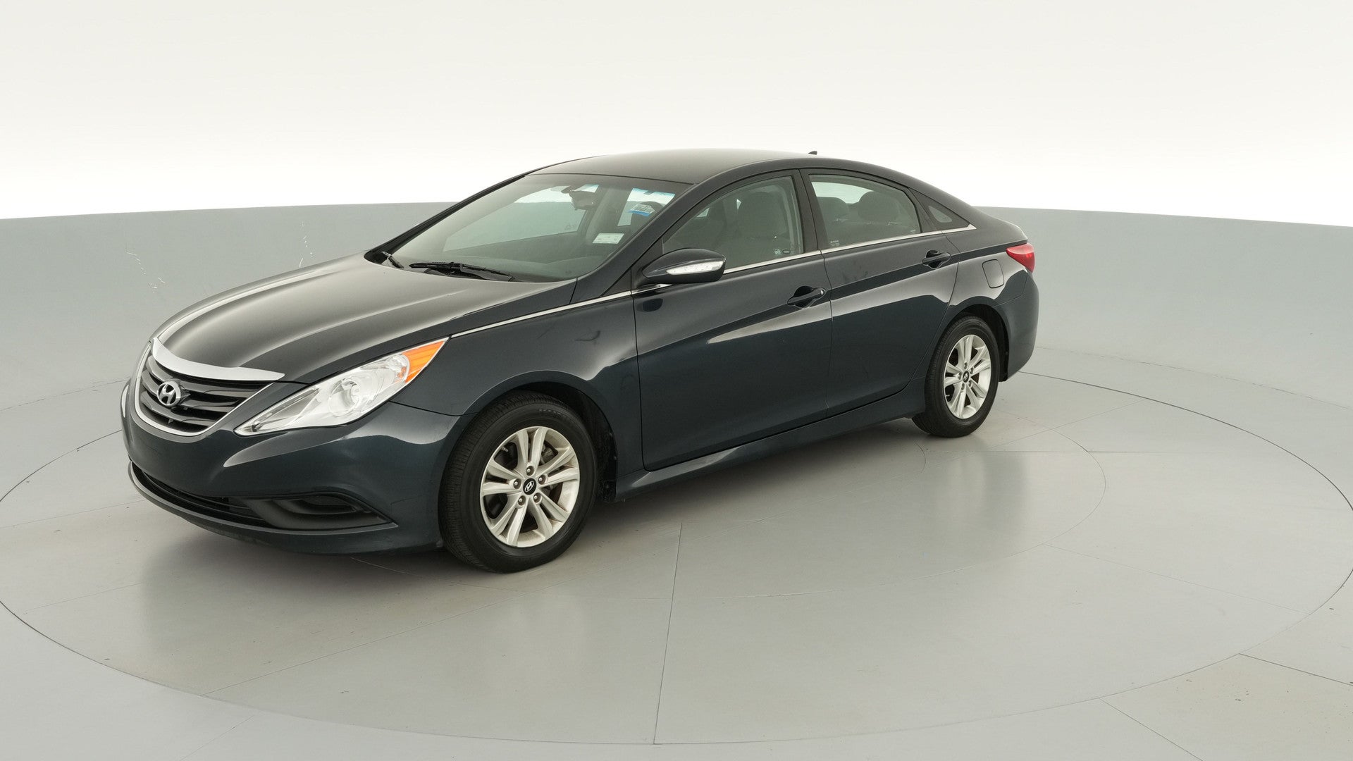 2014 Hyundai Sonata vehicle photo