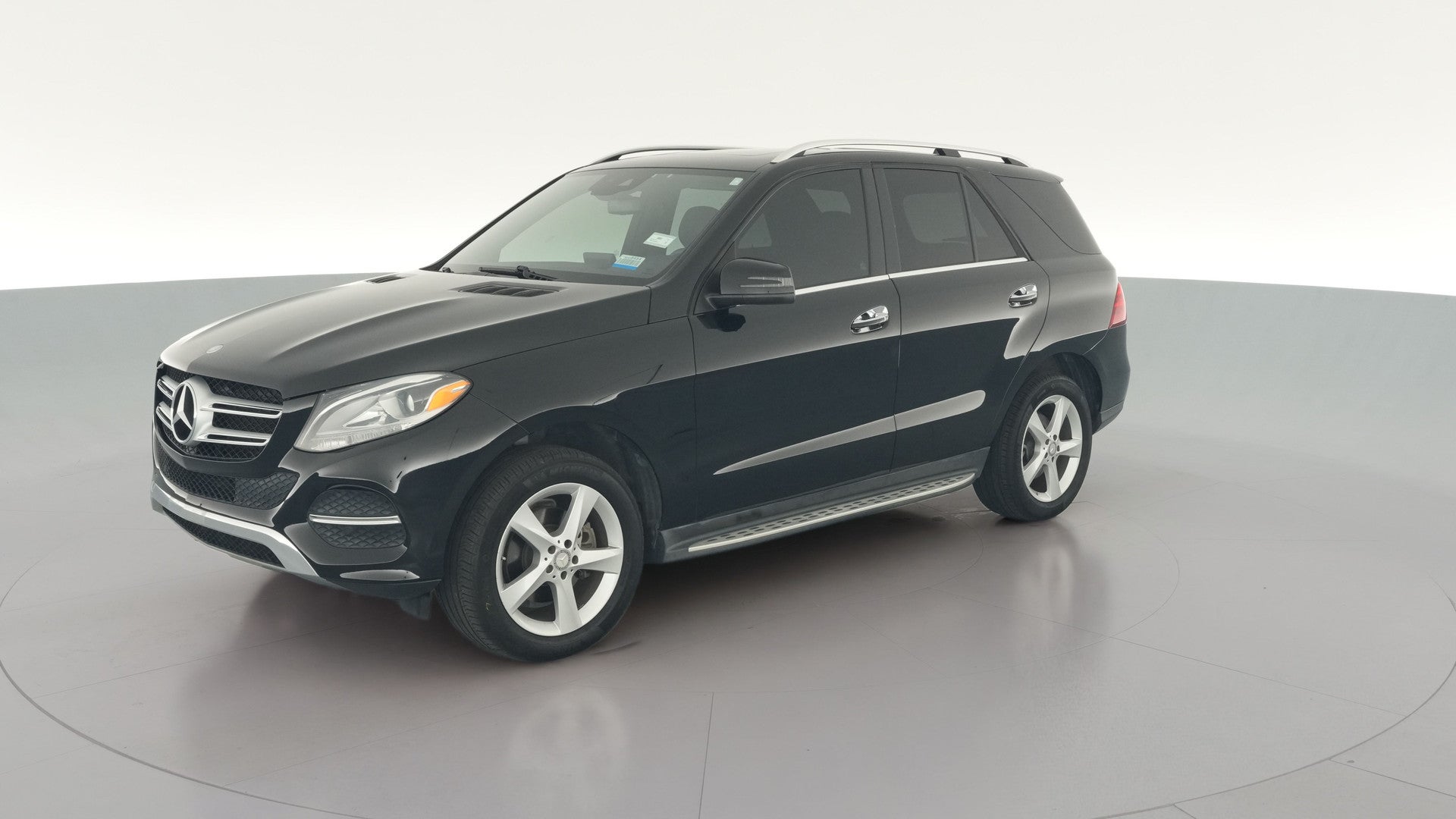 2016 Mercedes-Benz GLE vehicle photo