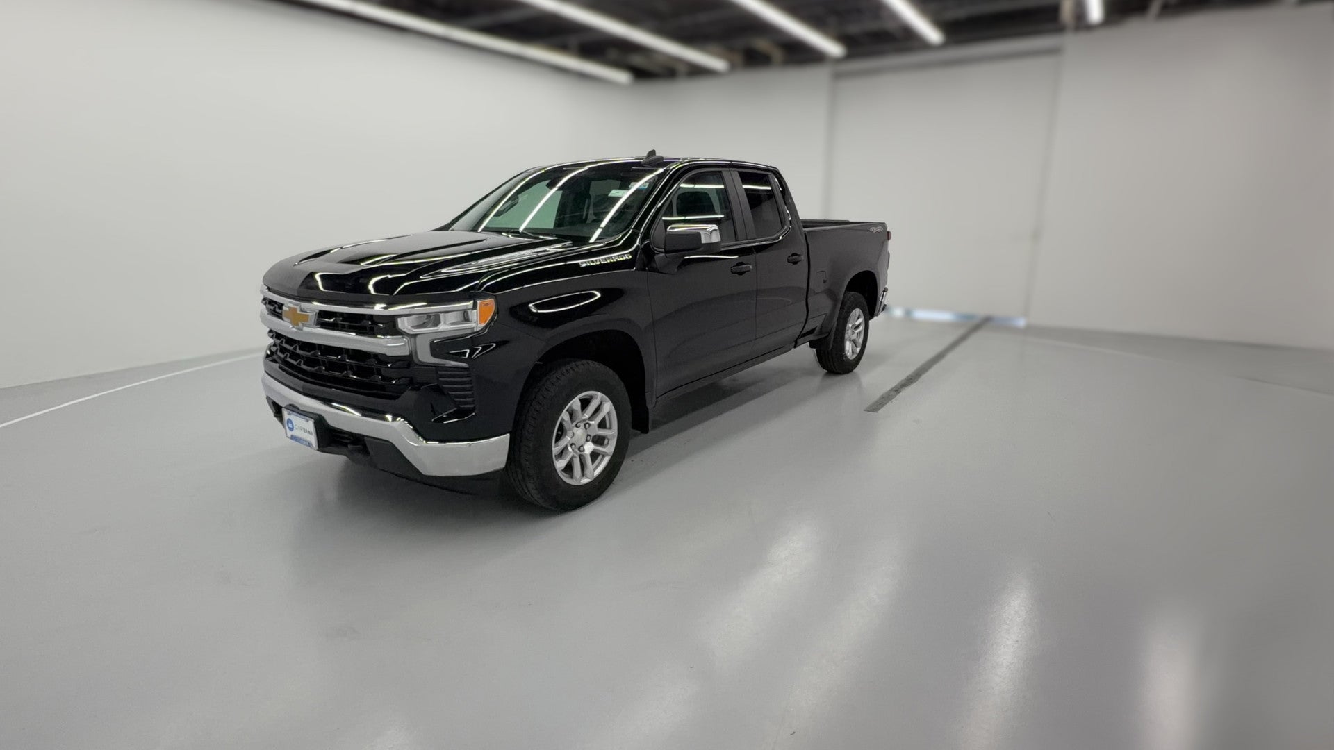 2024 Chevrolet Silverado 1500 Double Cab vehicle photo