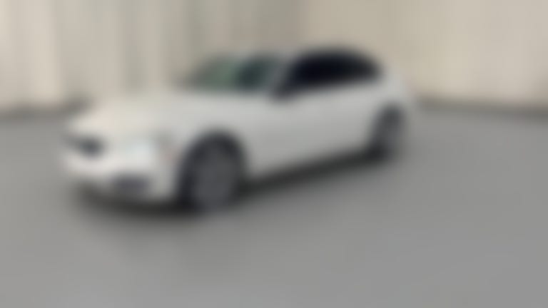 2013 BMW 3 Series vehicle photo