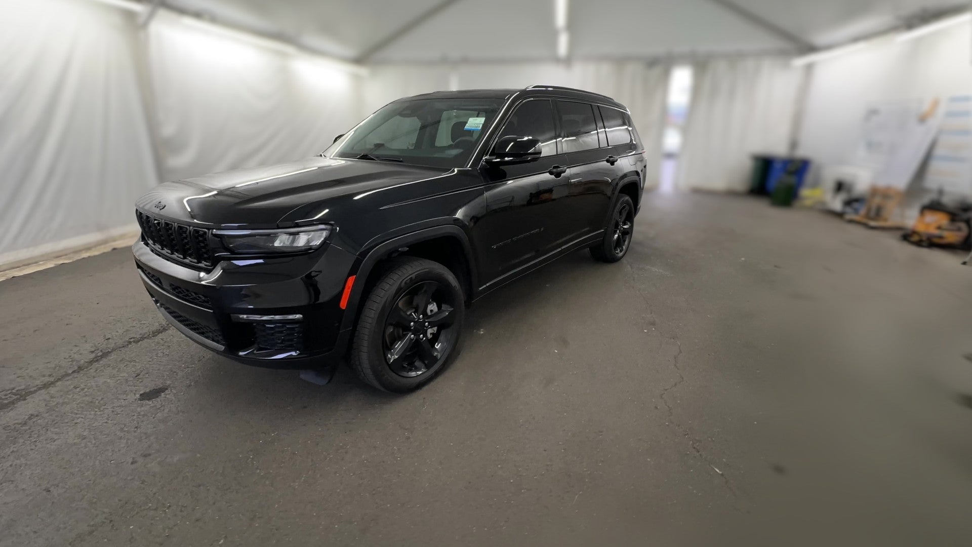 2023 Jeep Grand Cherokee L vehicle photo