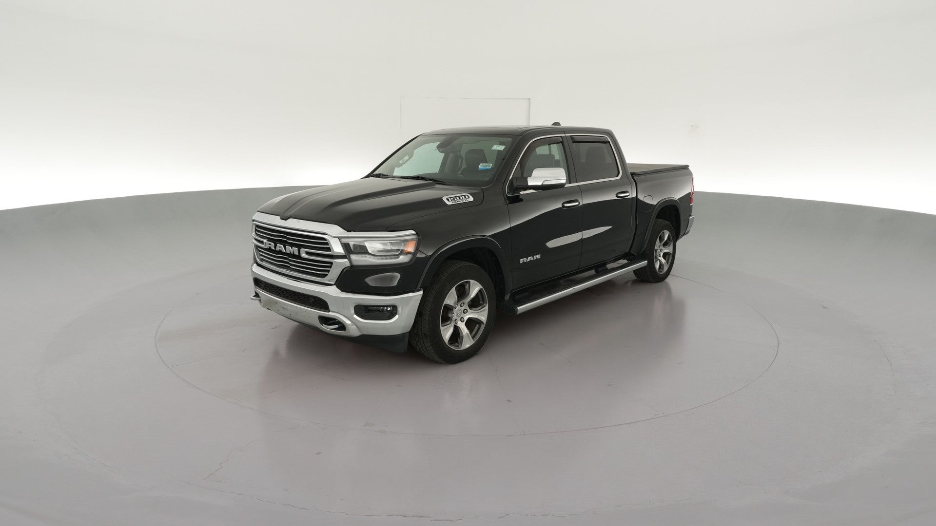 2019 Ram 1500 Crew Cab vehicle photo