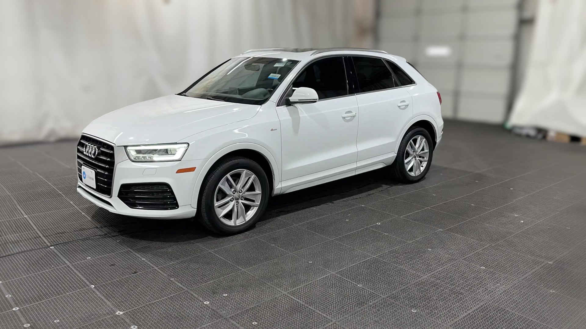 2018 Audi Q3 vehicle photo