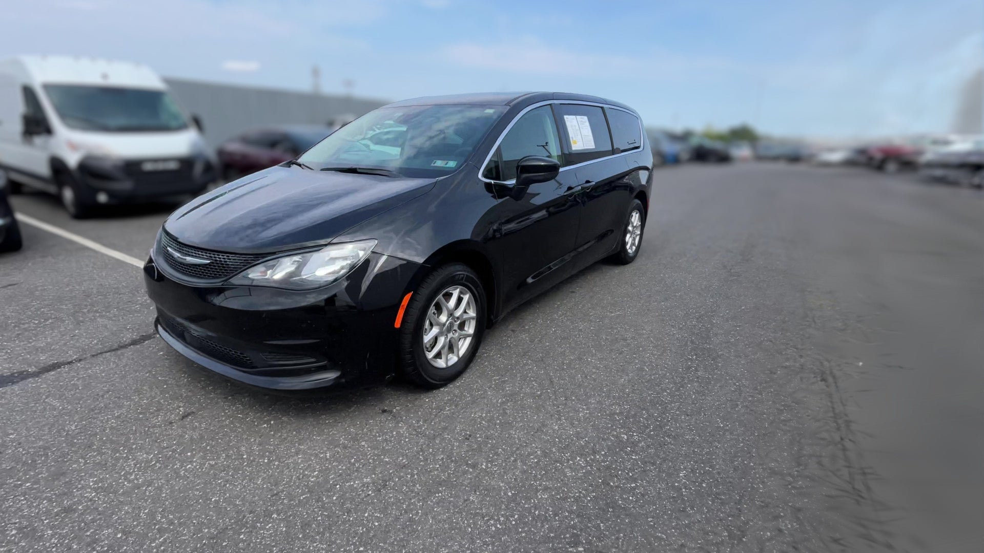 2024 Chrysler Voyager vehicle photo
