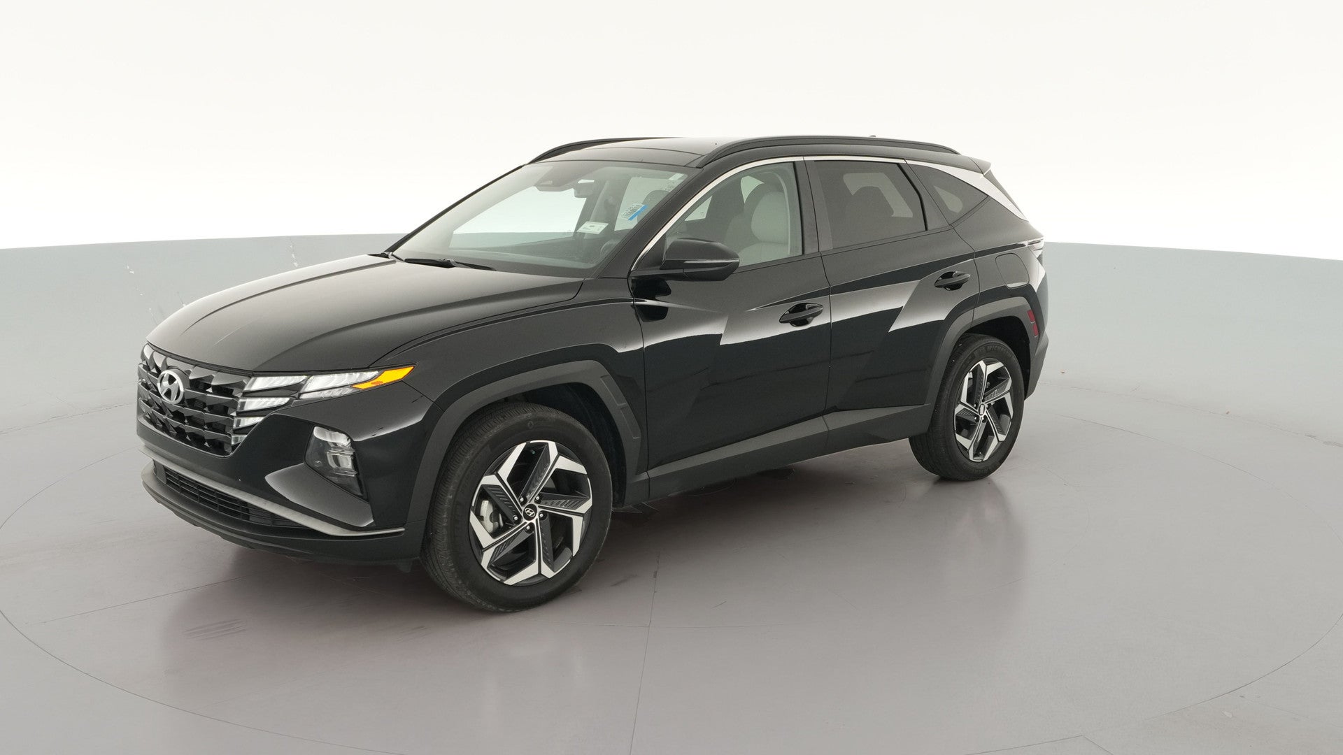 2024 Hyundai Tucson Hybrid vehicle photo