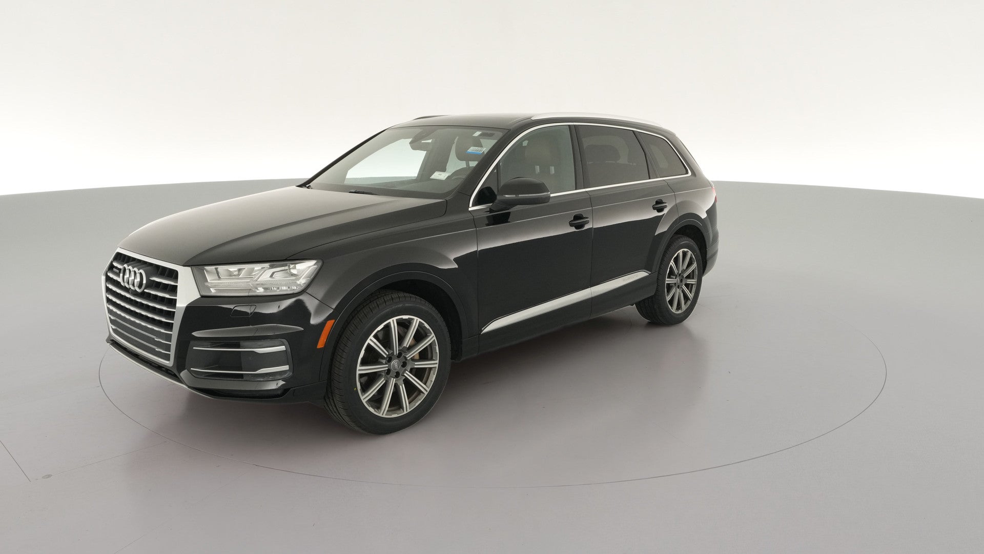 2017 Audi Q7 vehicle photo