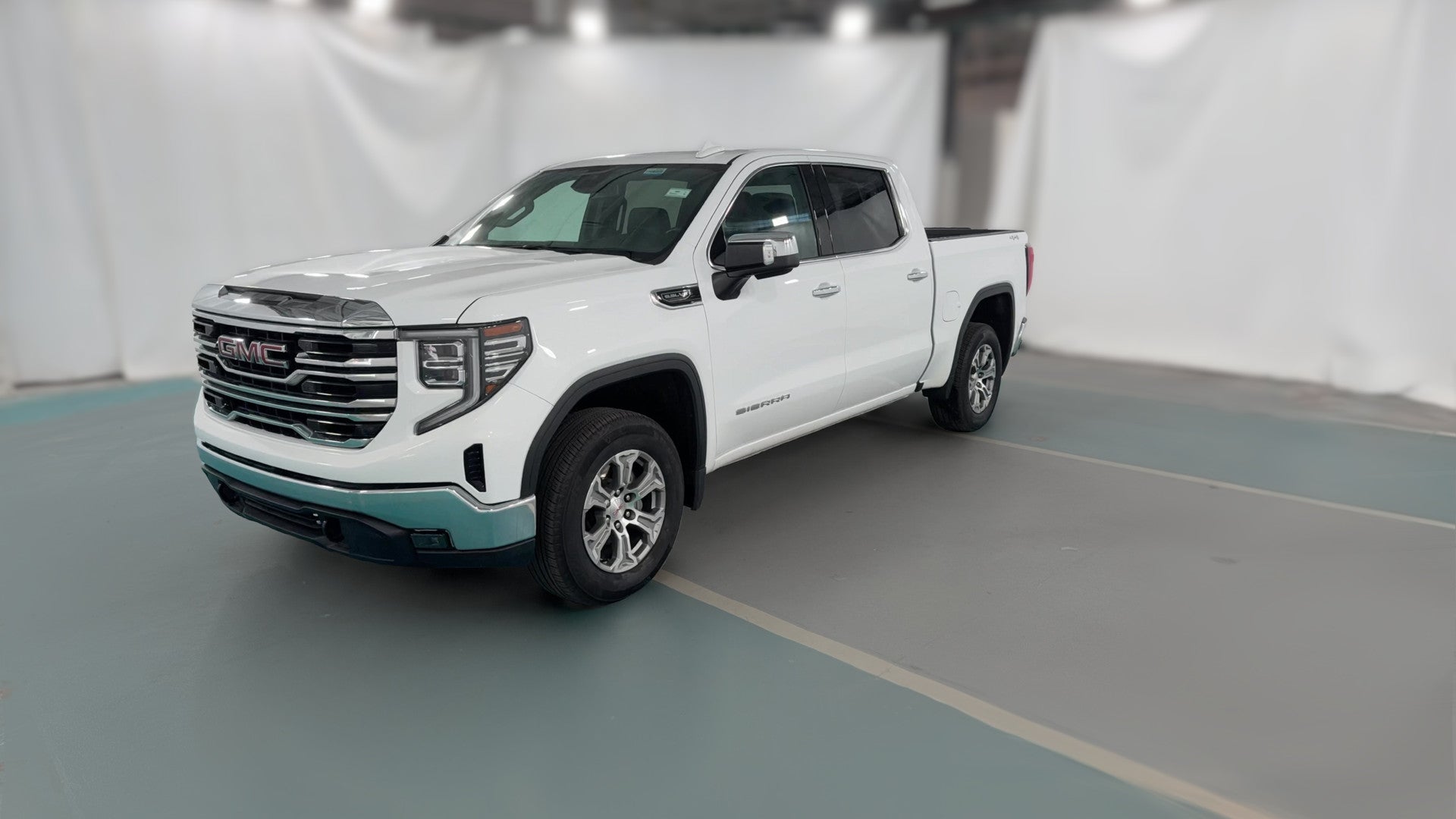 2025 GMC Sierra 1500 Crew Cab vehicle photo