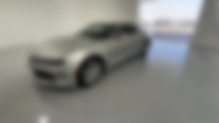 2018 Chevrolet Camaro vehicle photo