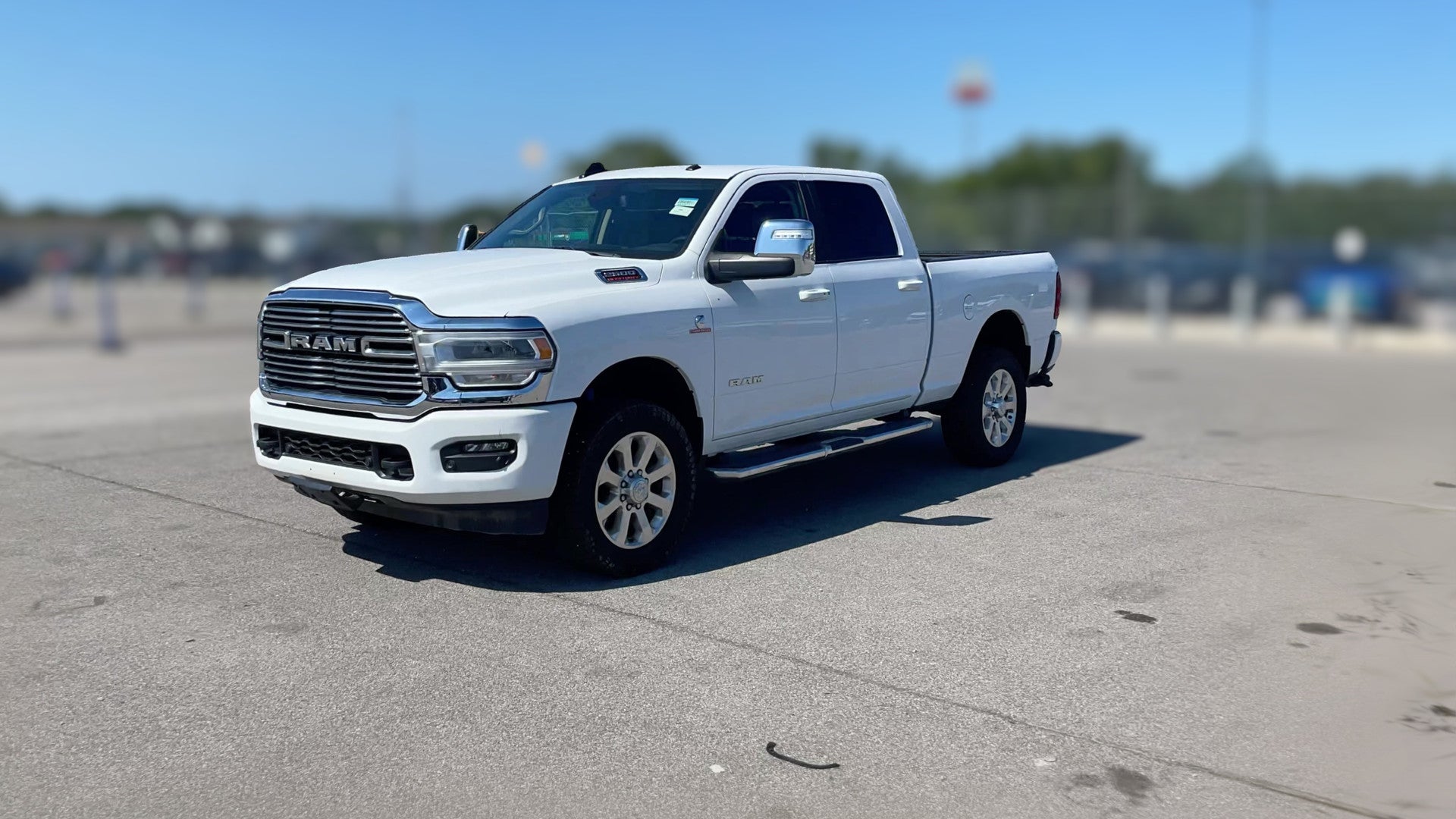 2023 Ram 2500 Crew Cab vehicle photo