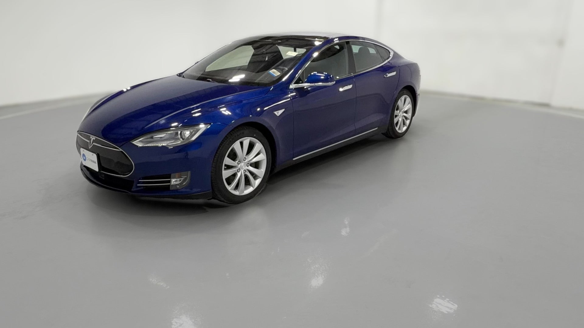2015 Tesla Model S vehicle photo