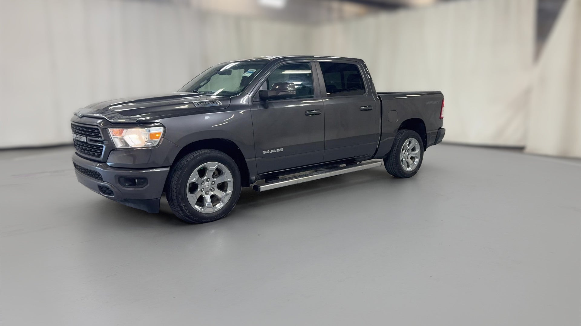 2023 Ram 1500 Crew Cab vehicle photo
