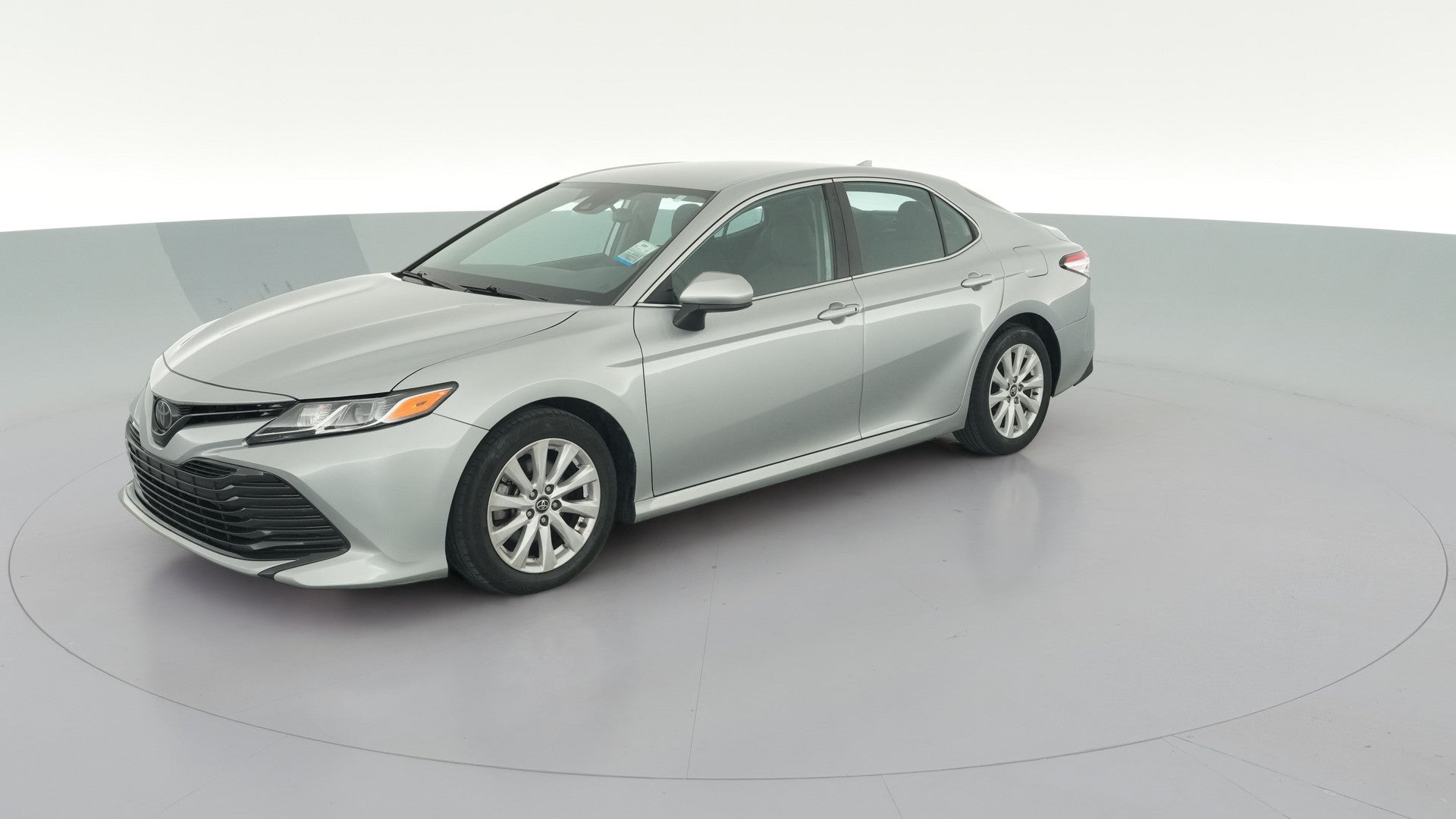 2019 Toyota Camry vehicle photo