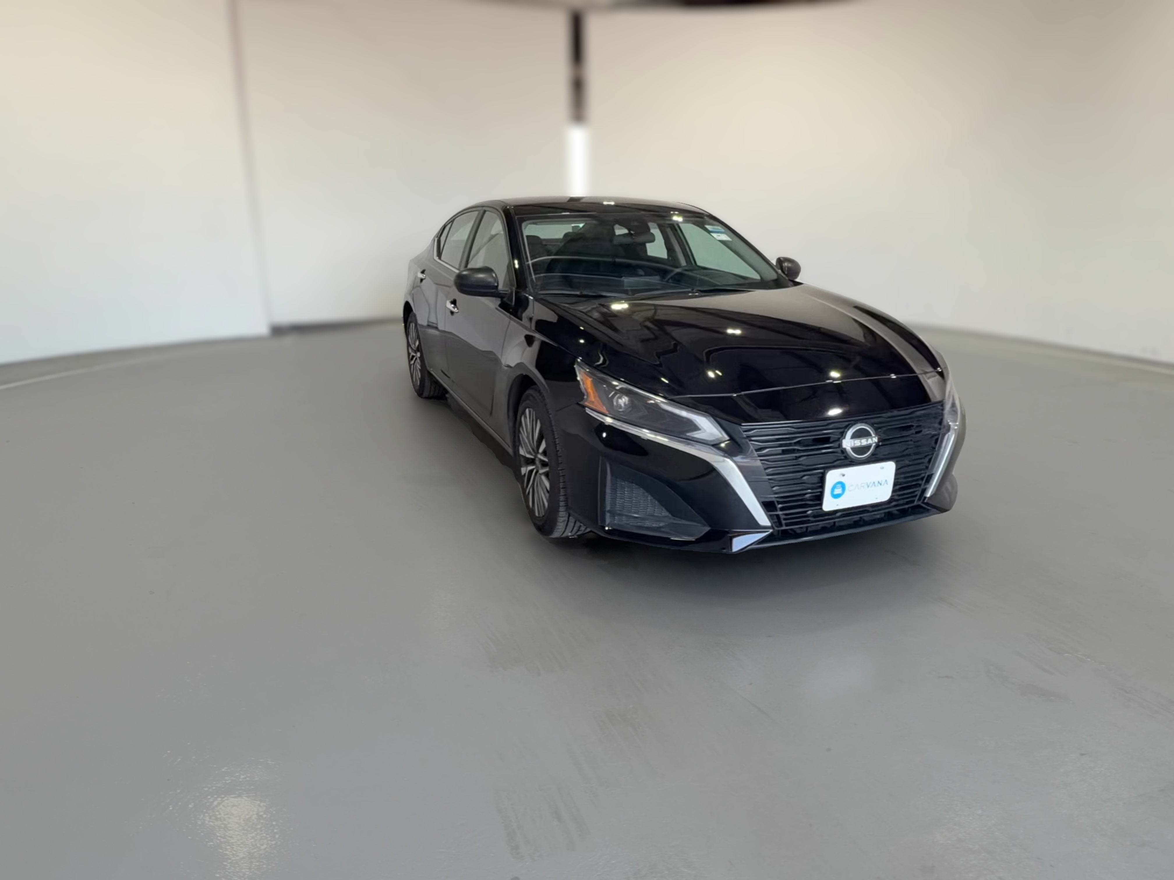 2025 Nissan Altima SV - Photo 35