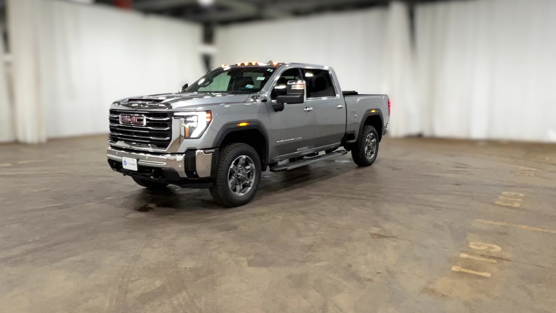 2025 GMC Sierra 2500 HD Crew Cab vehicle photo