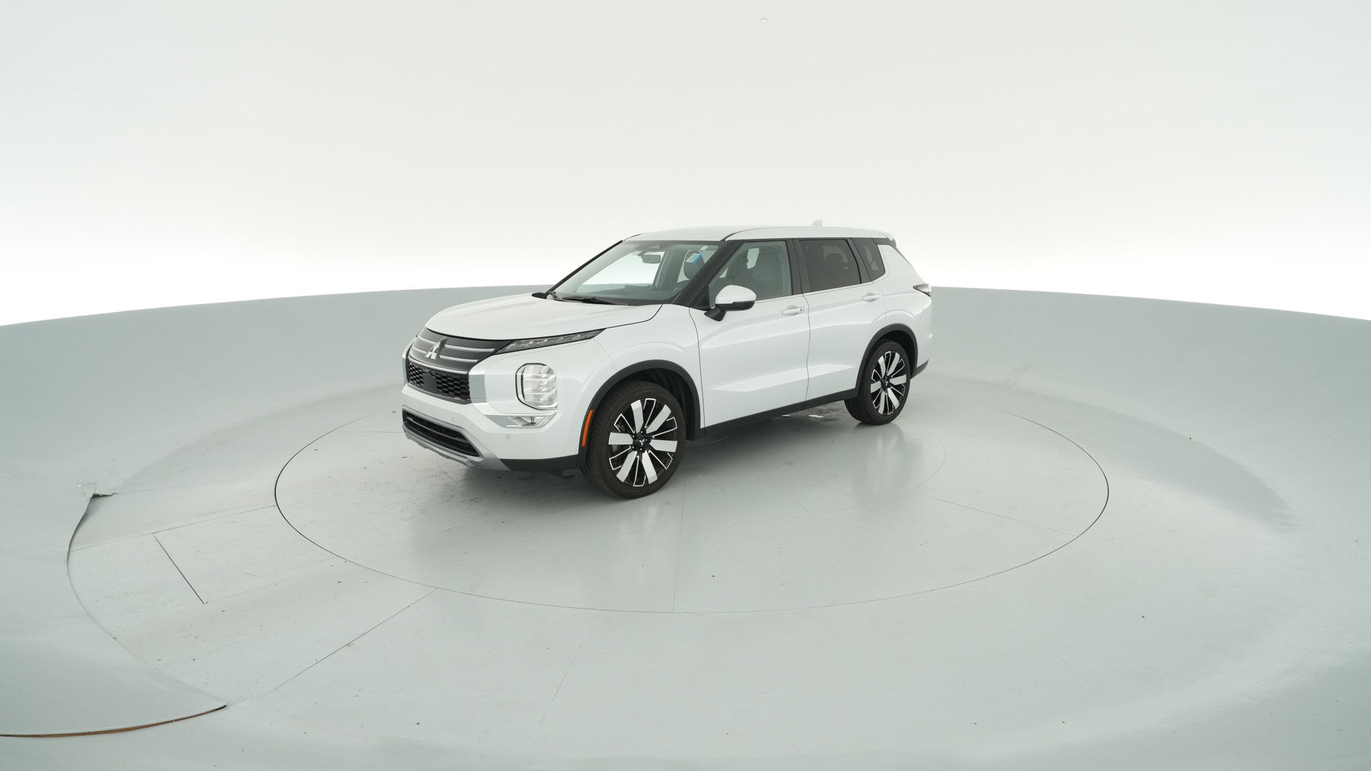 2025 Mitsubishi Outlander vehicle photo