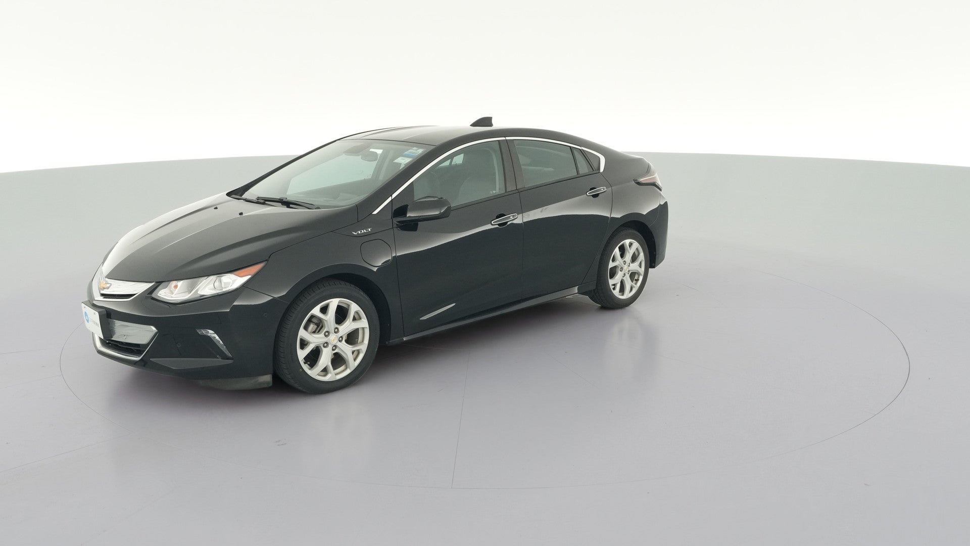 2018 Chevrolet Volt vehicle photo