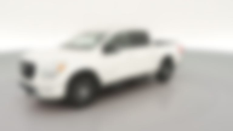 2021 Nissan Titan Crew Cab vehicle photo