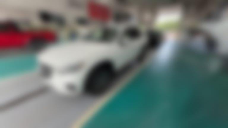 2024 Mercedes-Benz GLC vehicle photo