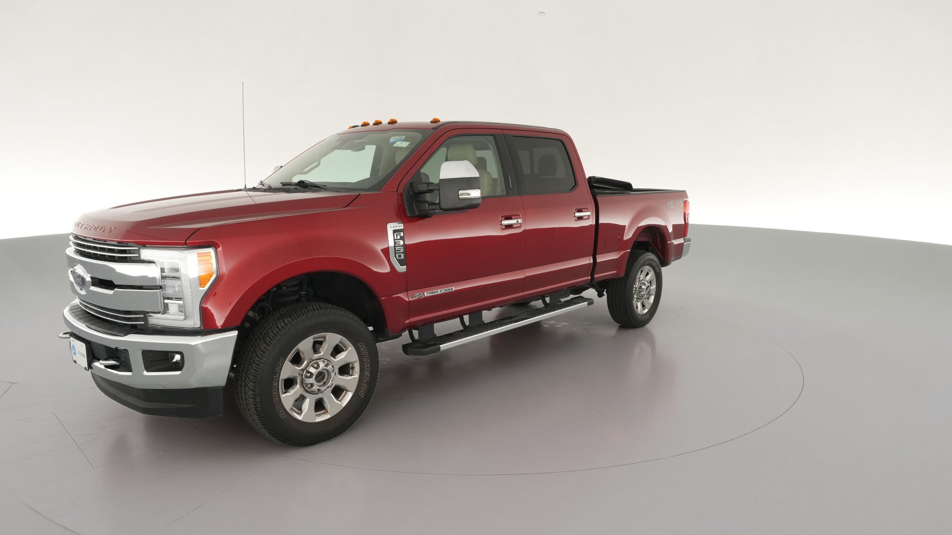 2018 Ford F350 Super Duty Crew Cab vehicle photo