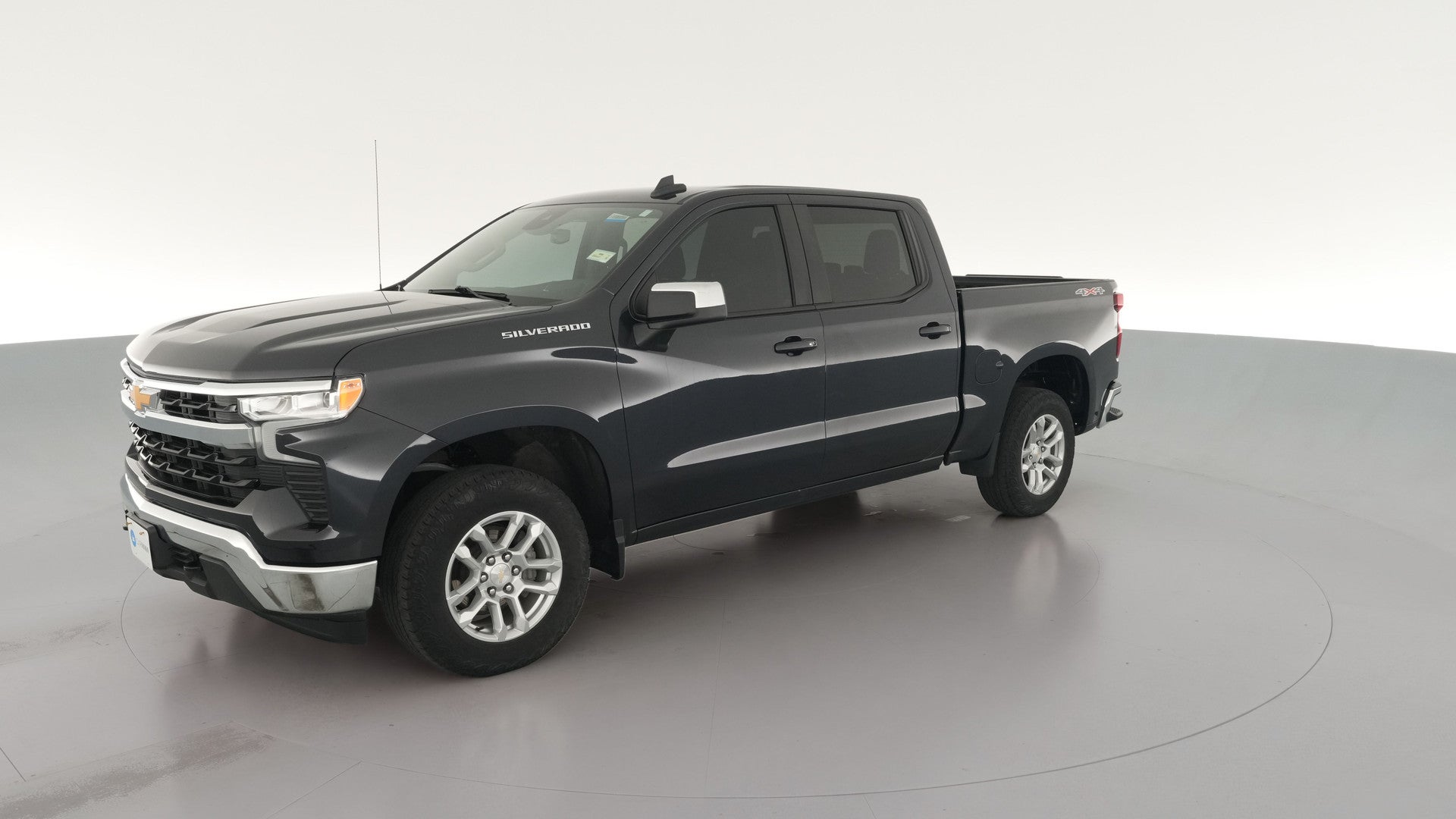 2024 Chevrolet Silverado 1500 Crew Cab vehicle photo