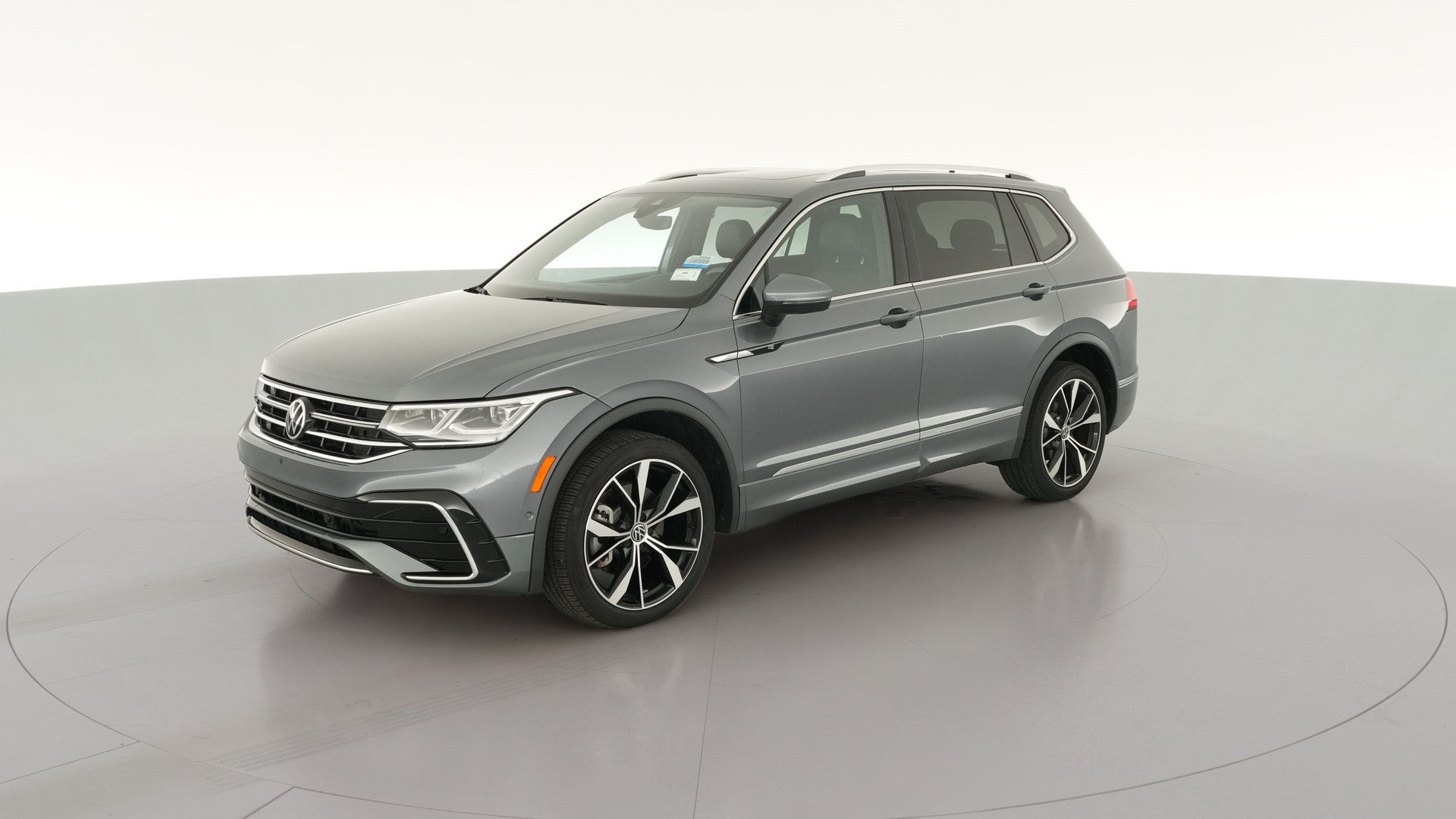 2022 Volkswagen Tiguan vehicle photo