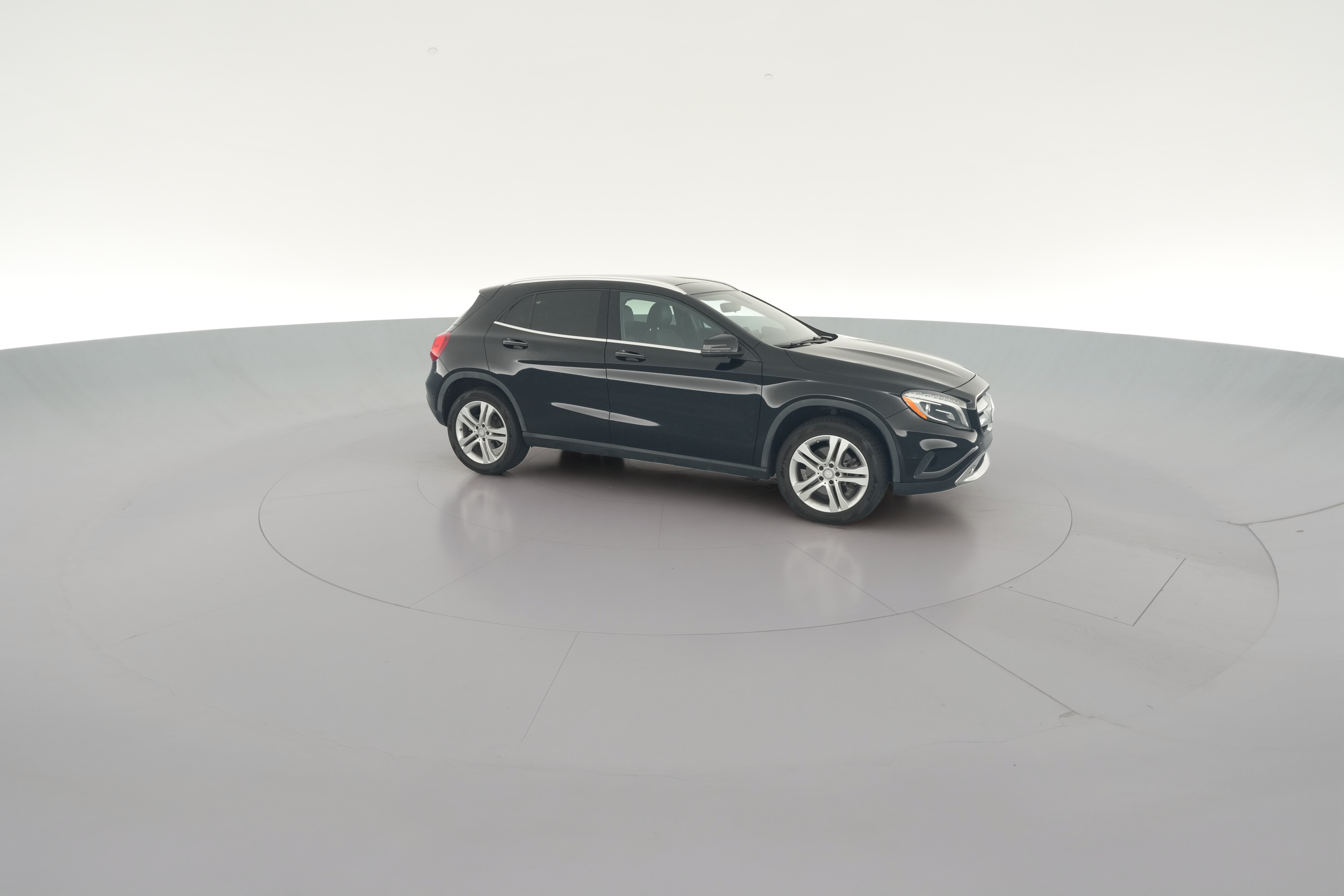 2017 Mercedes-Benz GLA-Class GLA250 - Photo 42