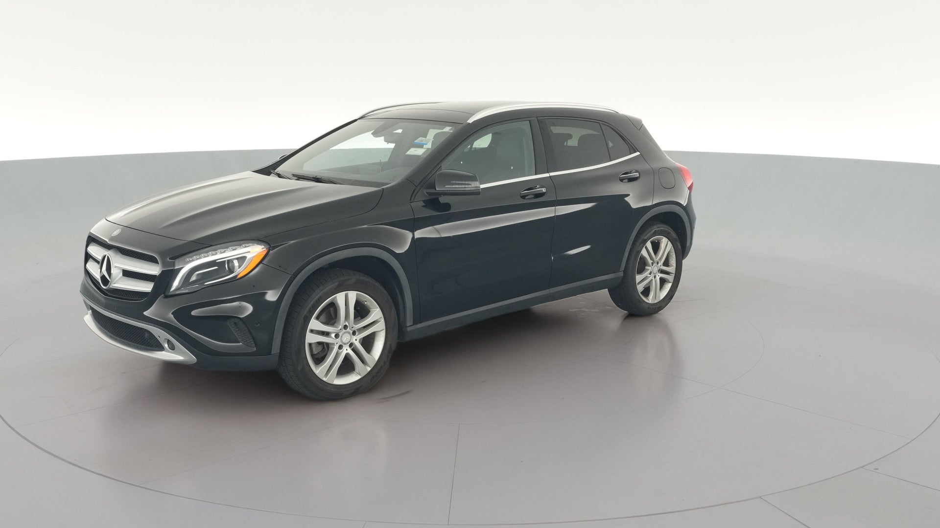 2017 Mercedes-Benz GLA vehicle photo