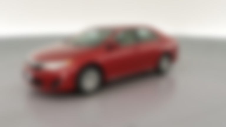 2014 Toyota Camry vehicle photo