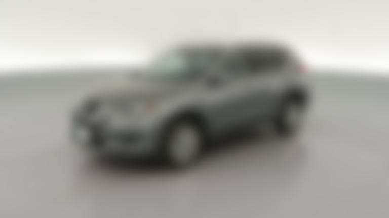 2018 Nissan Rogue vehicle photo