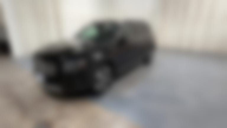 2025 Mercedes-Benz GLB vehicle photo