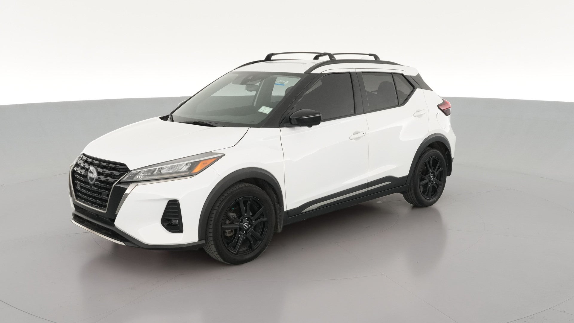 2023 Nissan Kicks vehicle photo