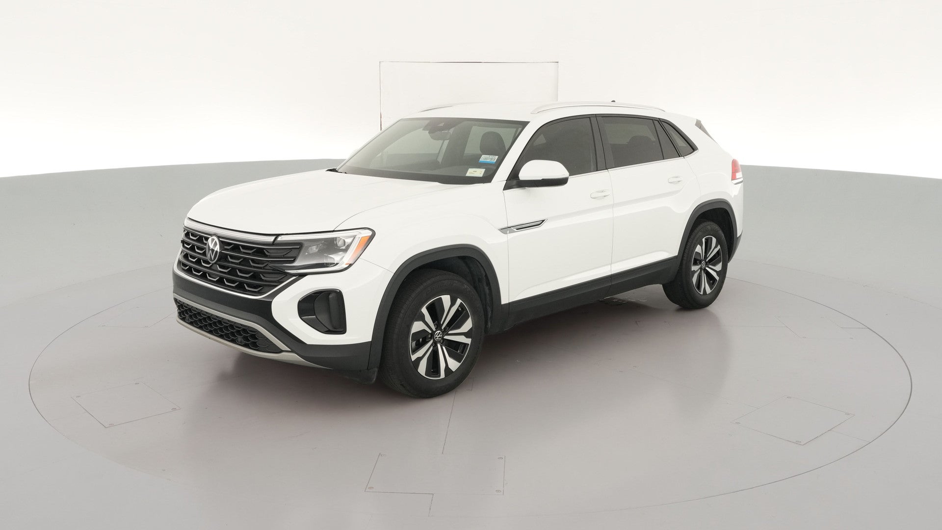 2024 Volkswagen Atlas Cross Sport vehicle photo