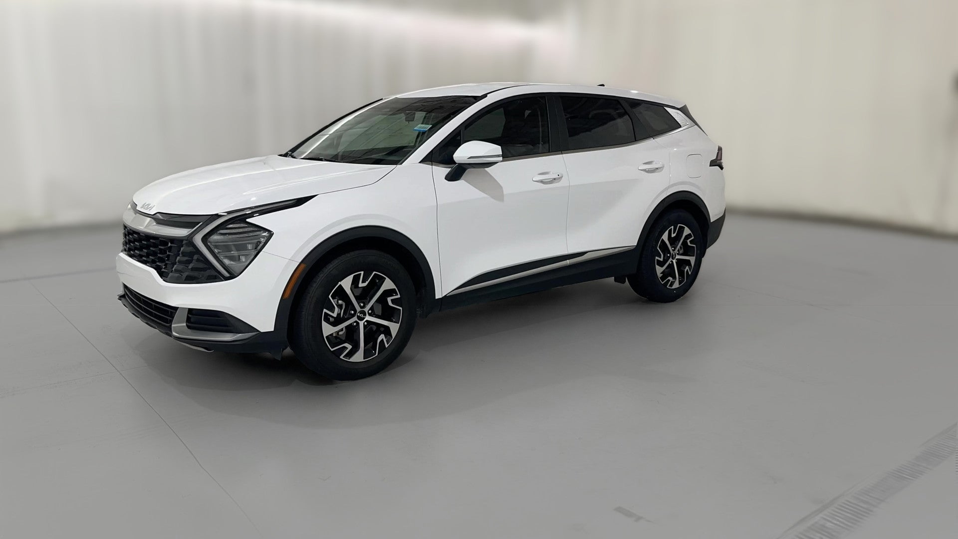 2024 Kia Sportage vehicle photo