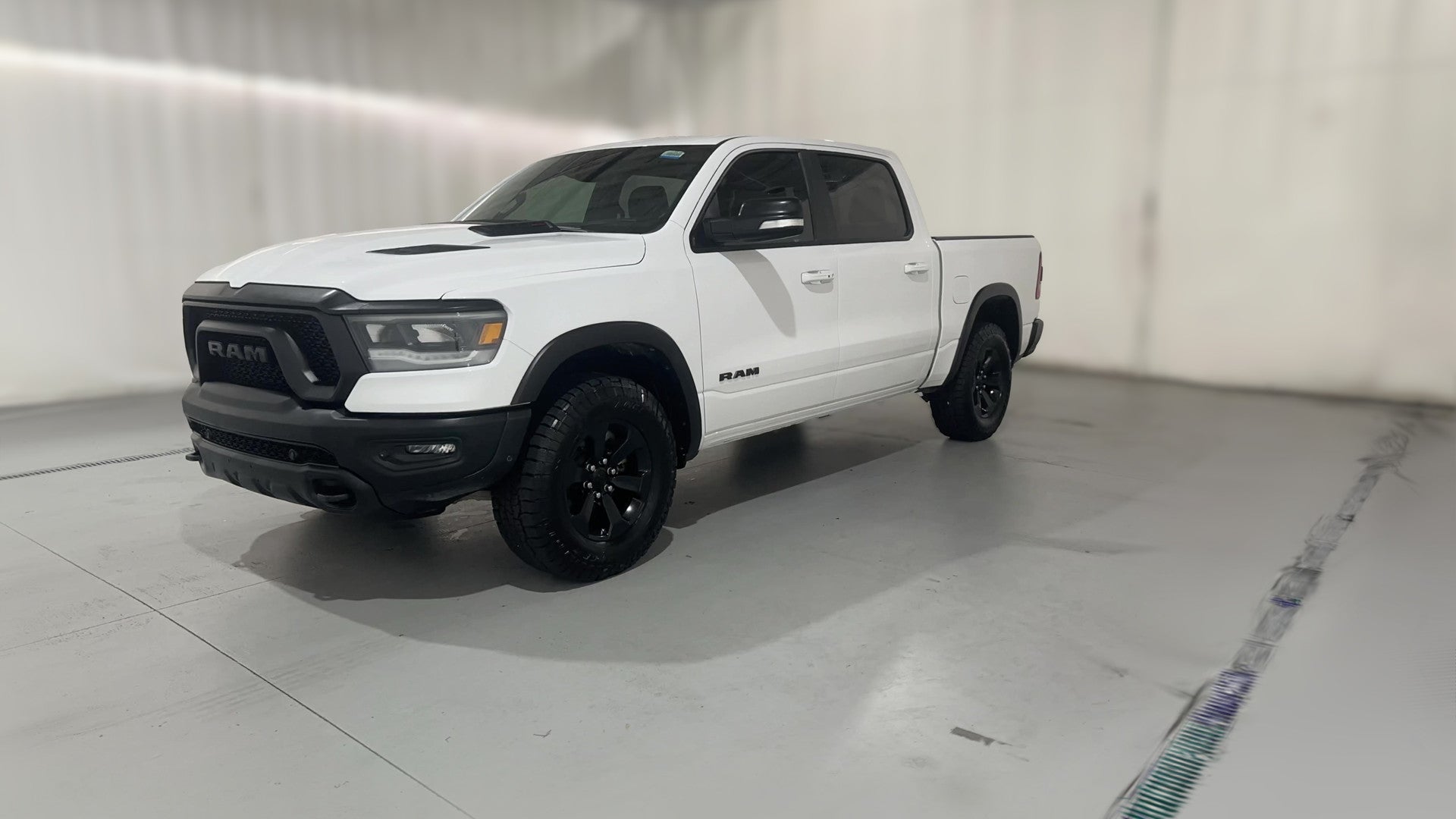 2021 Ram 1500 Crew Cab vehicle photo