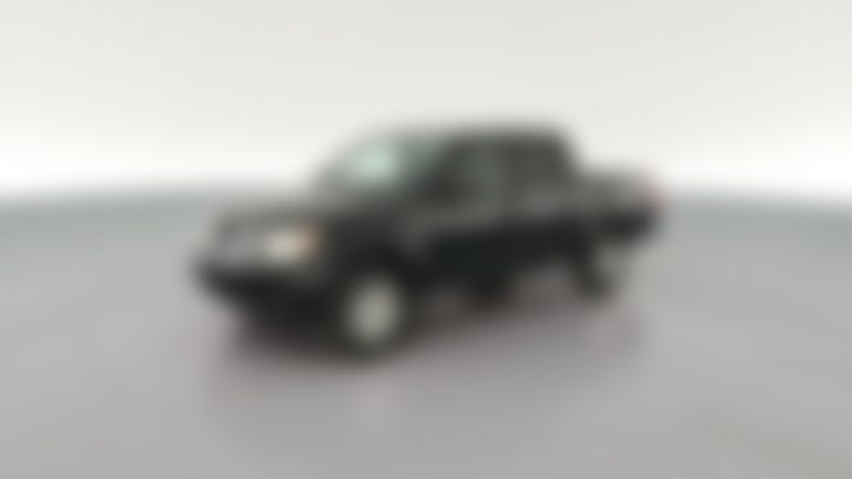 2012 Nissan Frontier Crew Cab vehicle photo