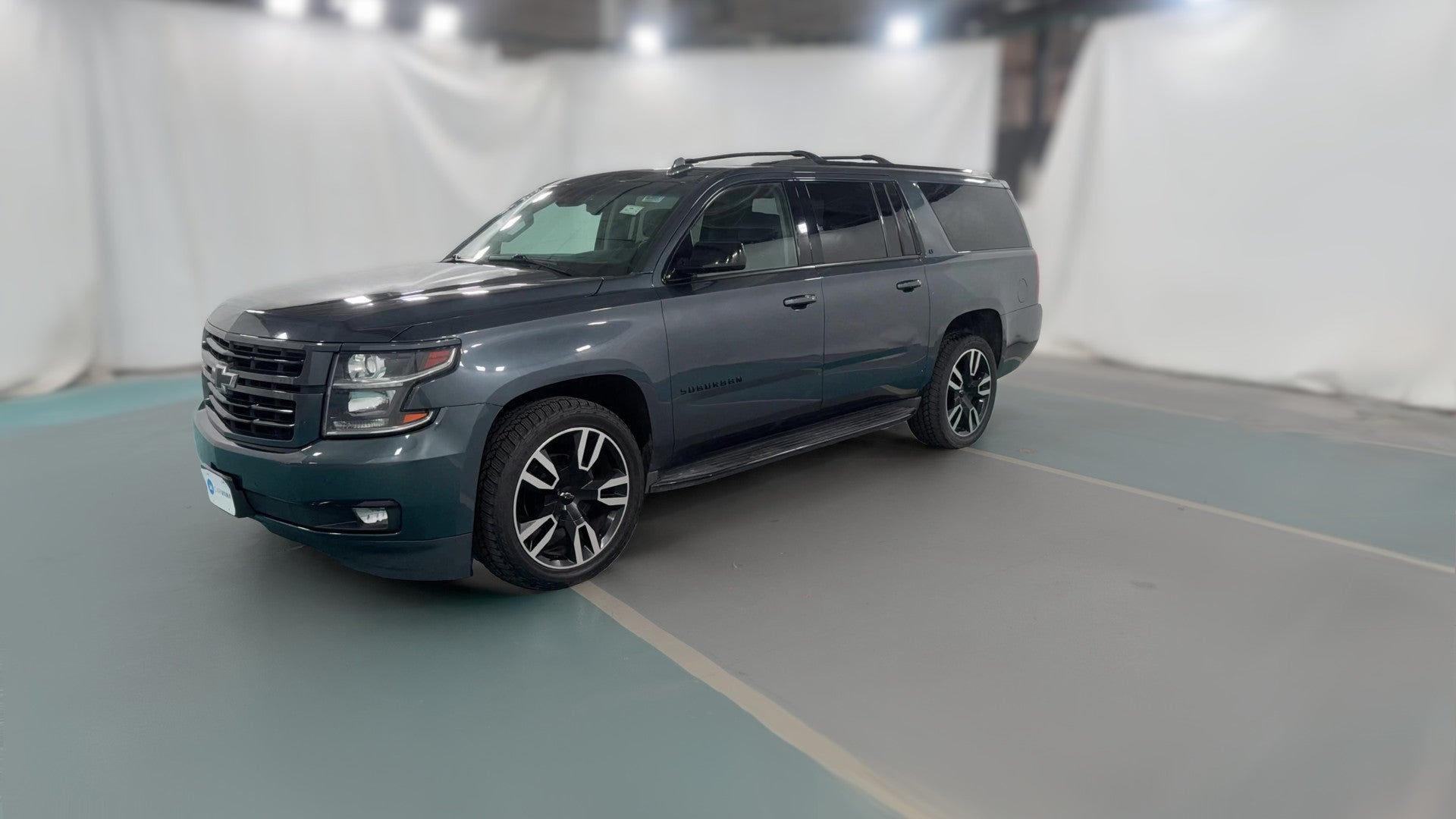 2019 Chevrolet Suburban vehicle photo