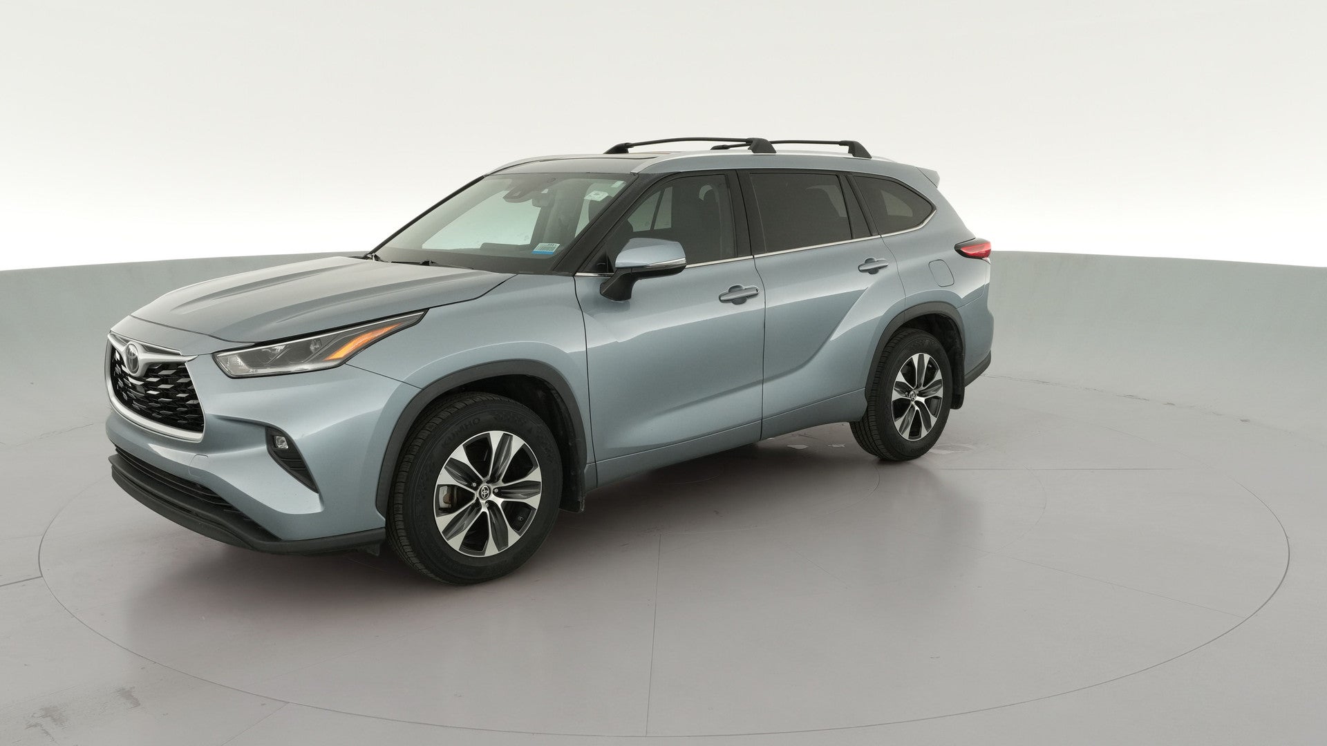 2021 Toyota Highlander vehicle photo