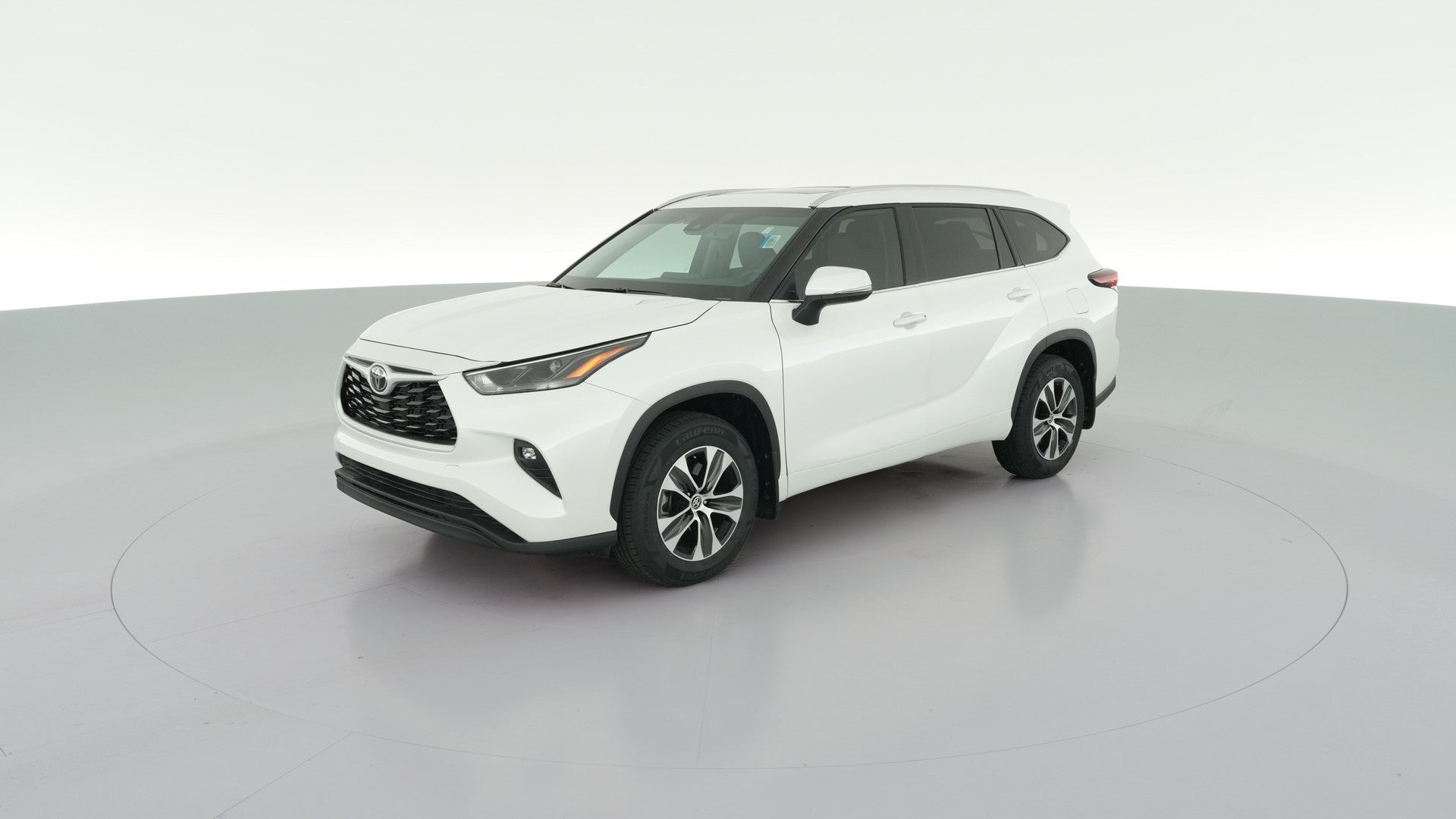 2026 Toyota Highlander vehicle photo