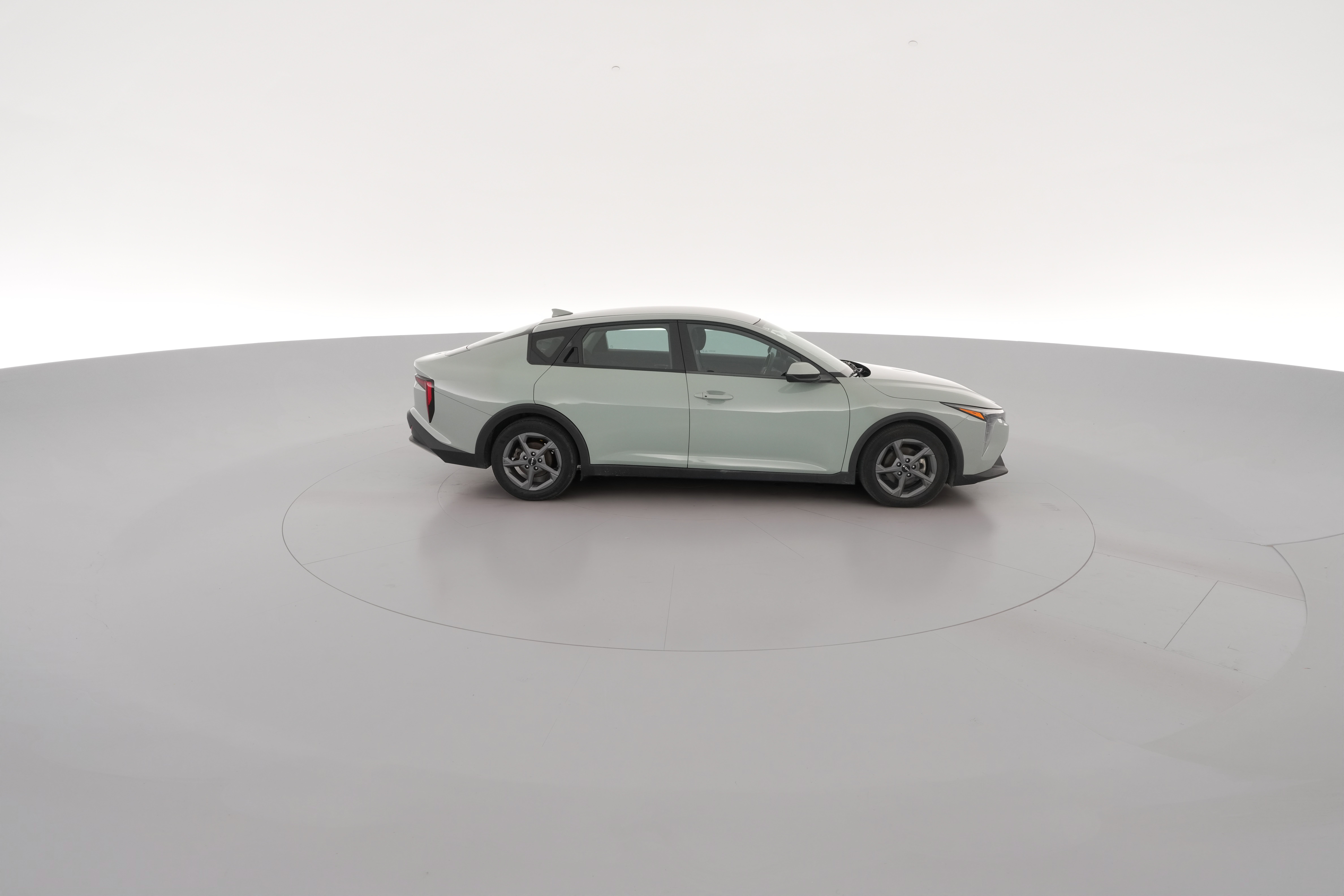 2025 Kia K4 LXS - Photo 28
