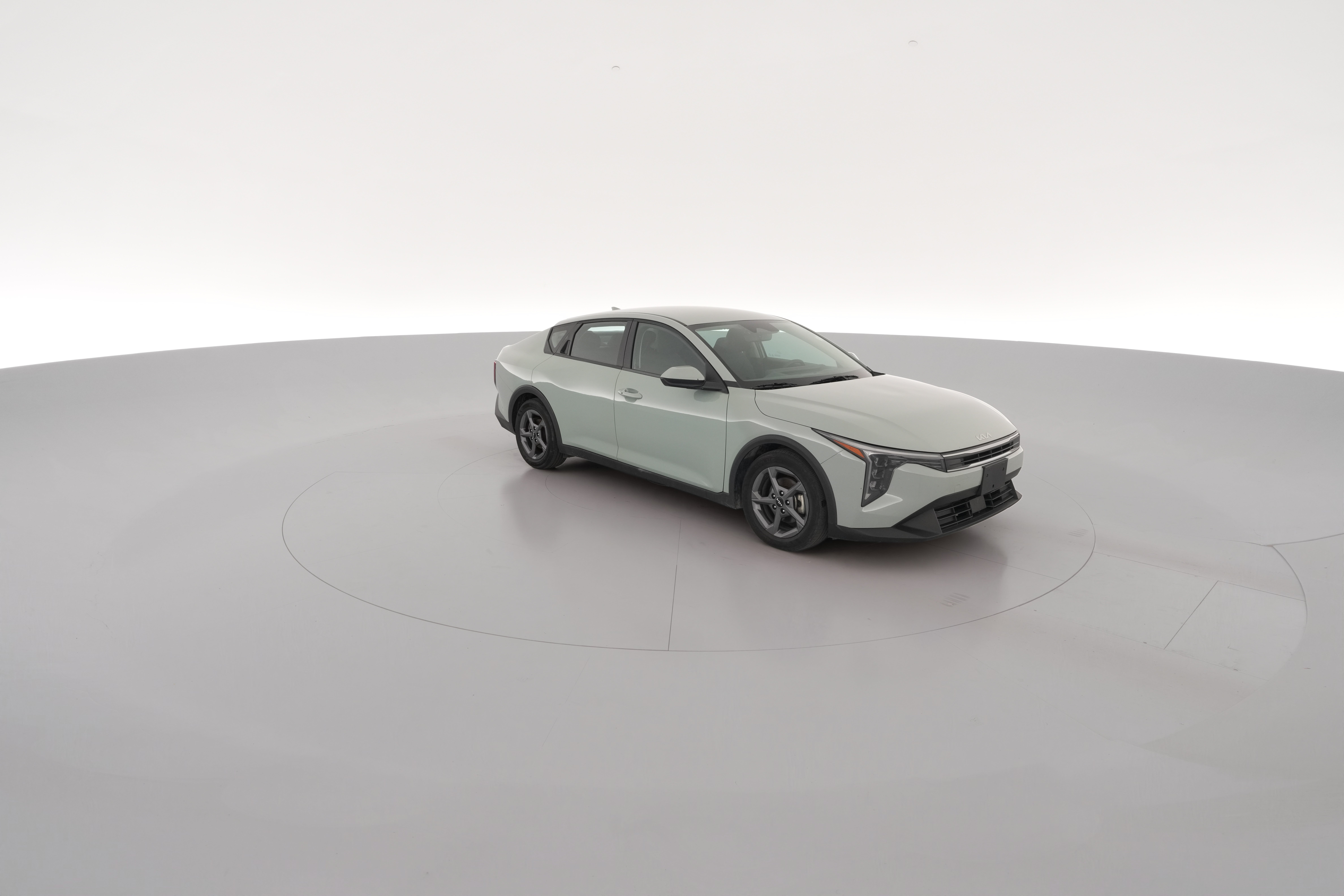 2025 Kia K4 LXS - Photo 30