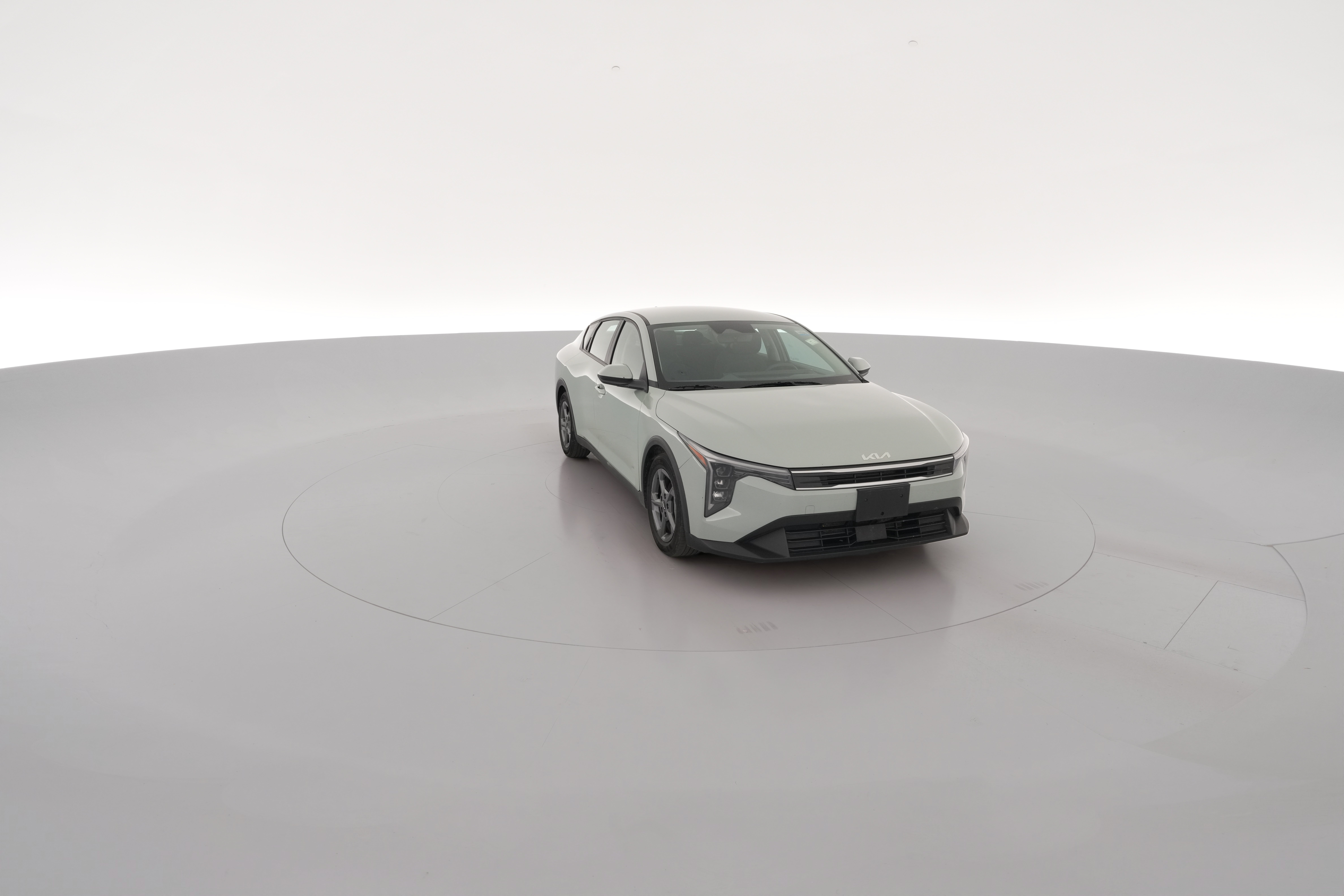 2025 Kia K4 LXS - Photo 31