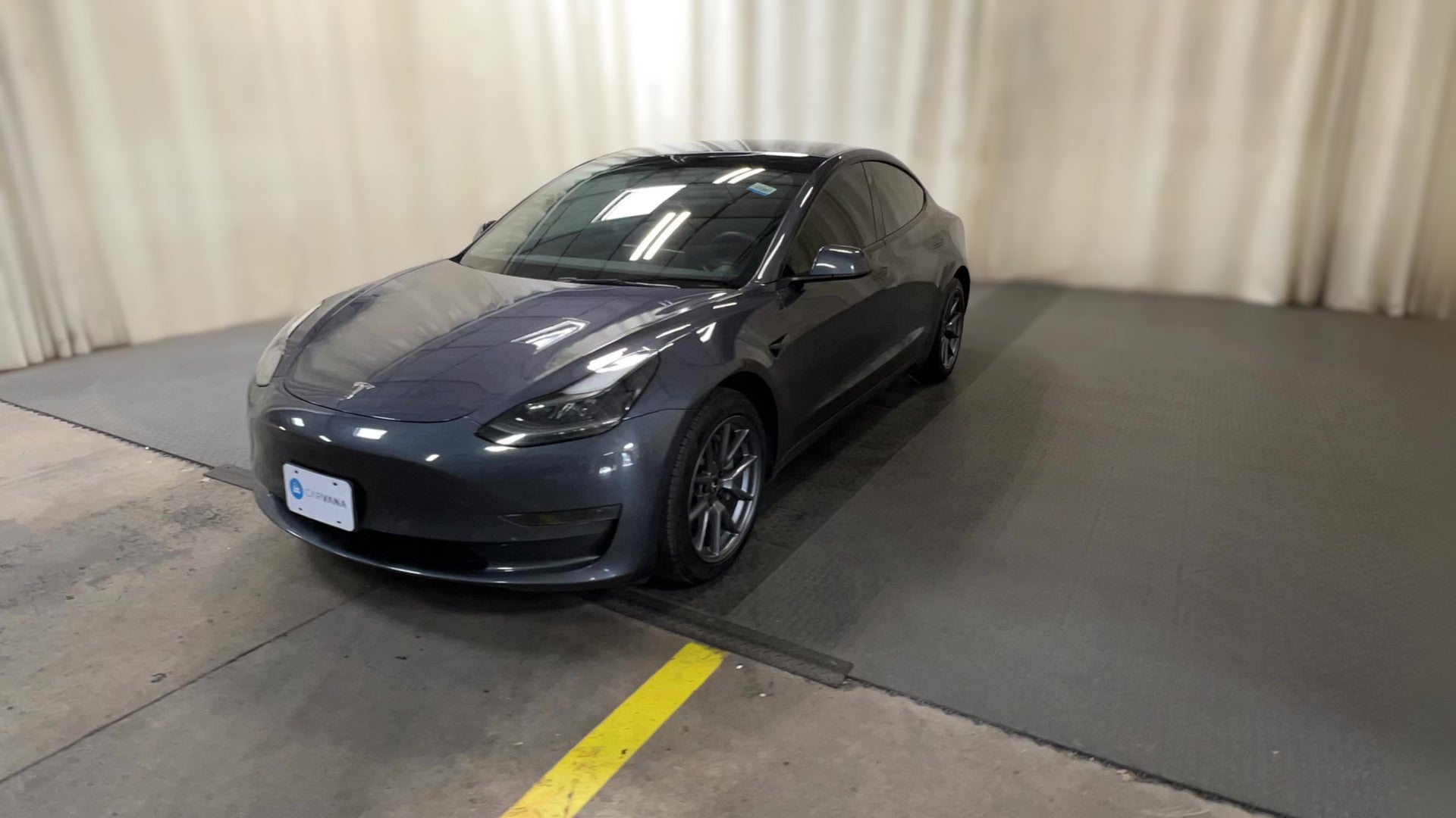 2023 Tesla Model 3 vehicle photo