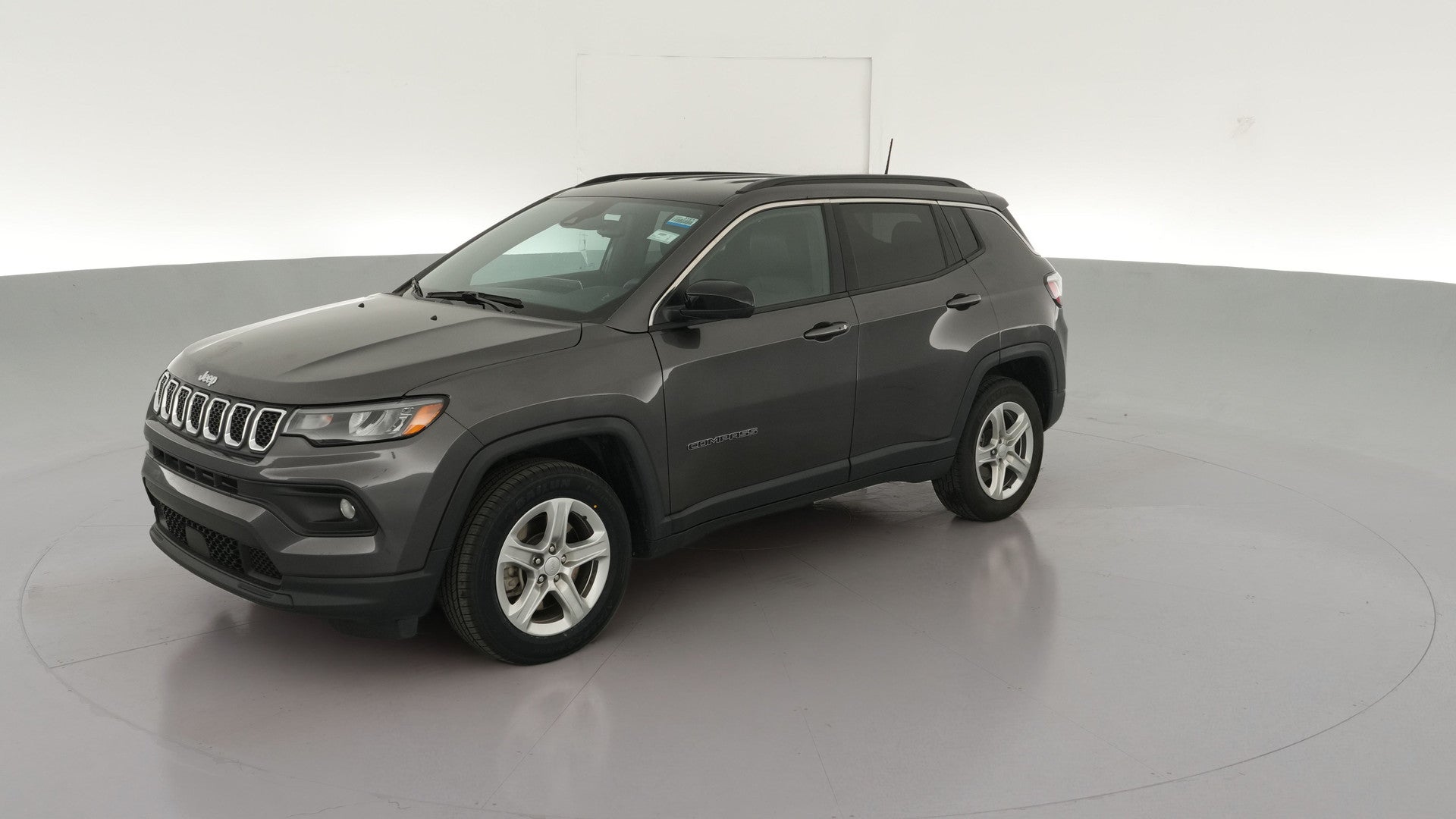 2024 Jeep Compass vehicle photo