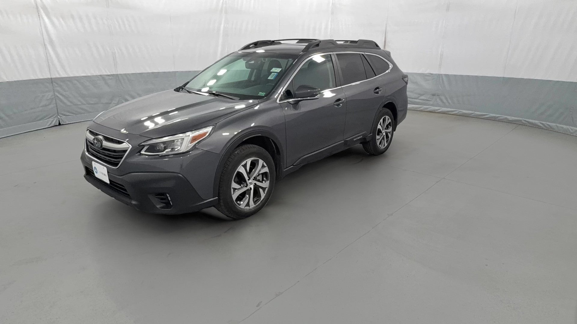 2020 Subaru Outback vehicle photo