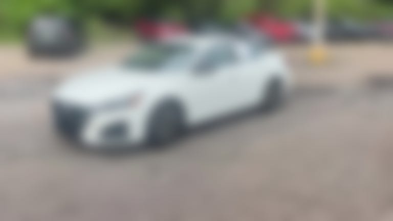 2025 Nissan Altima vehicle photo