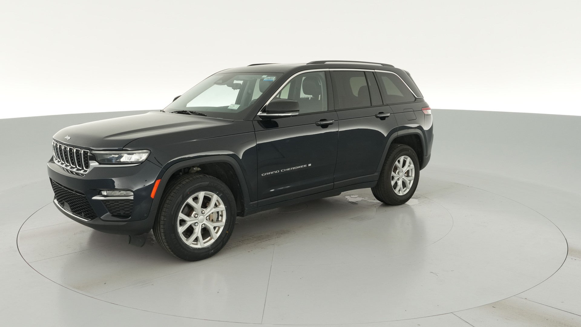 2023 Jeep Grand Cherokee vehicle photo