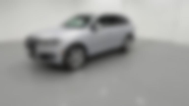 2019 Audi Q7 vehicle photo