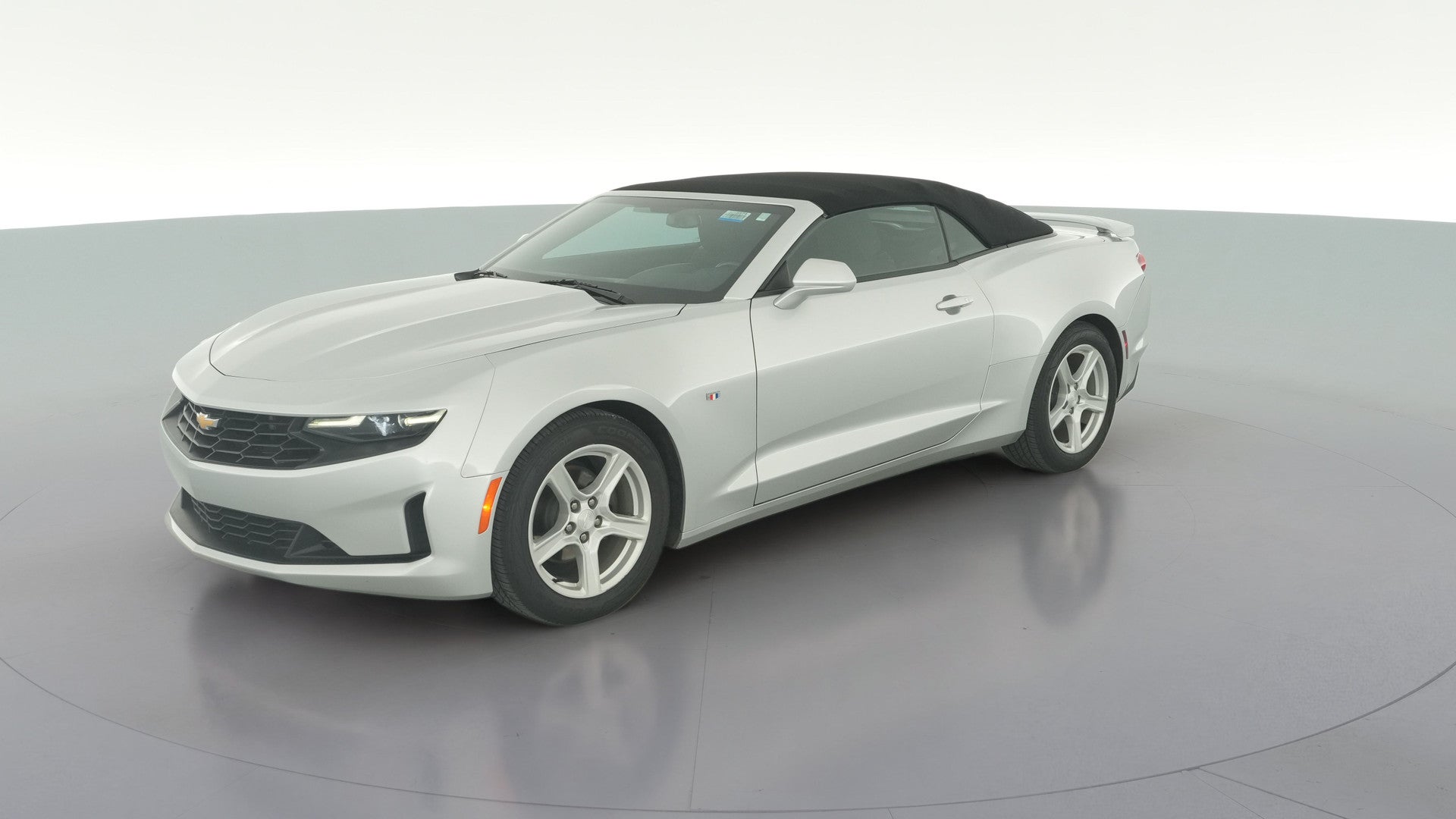 2019 Chevrolet Camaro vehicle photo