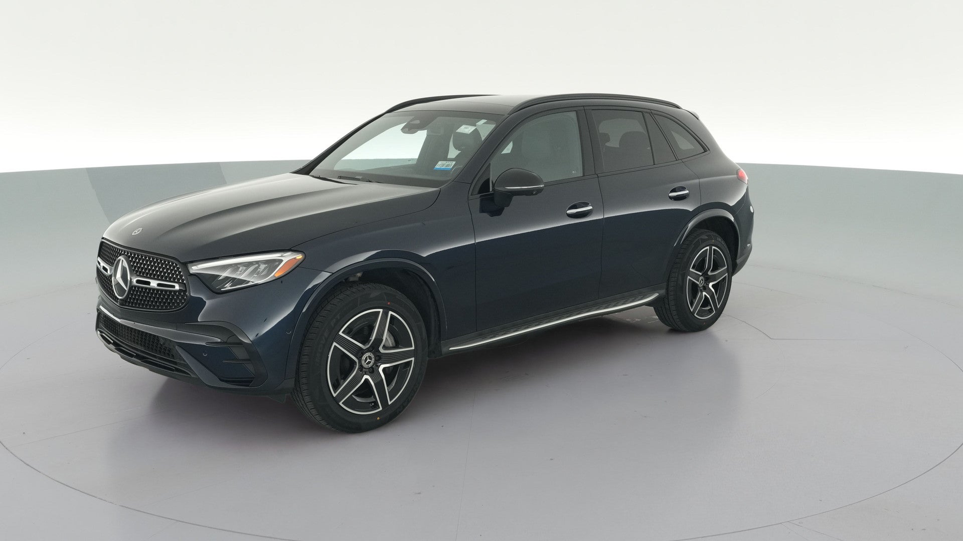 2023 Mercedes-Benz GLC vehicle photo